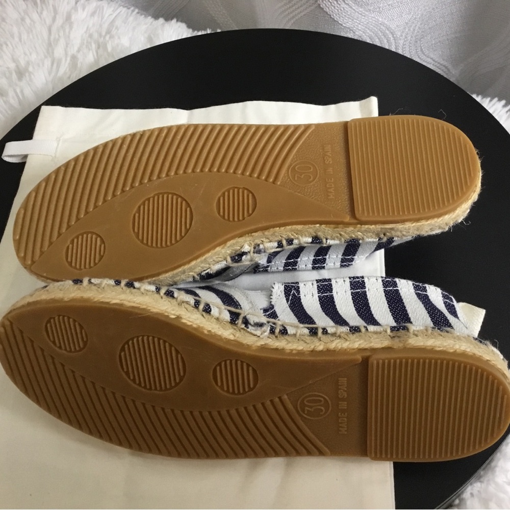 Dolce & Gabbana Navy and White Striped Canvas Espadrilles - Picture 7 of 8